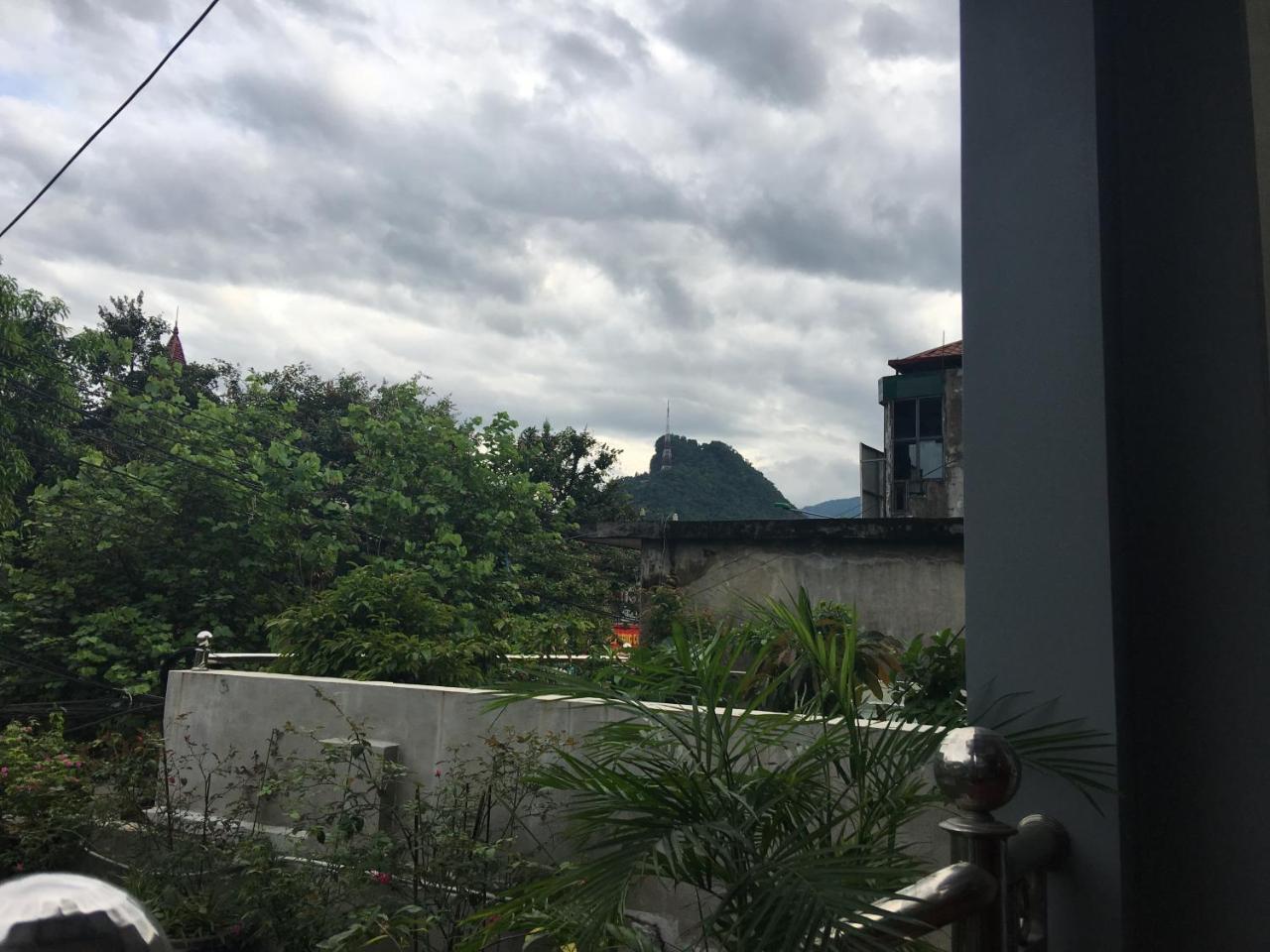 Bao Ngoc Hostel Ха Жианг Екстериор снимка