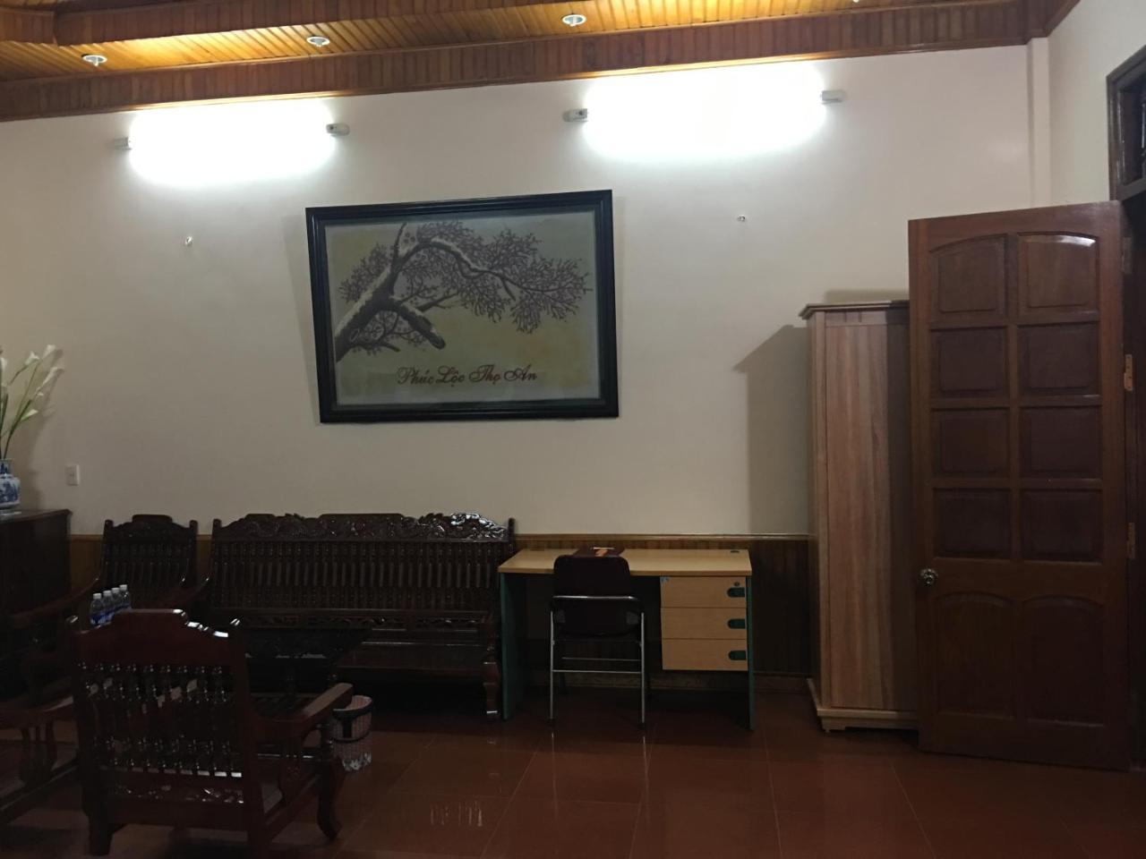 Bao Ngoc Hostel Ха Жианг Екстериор снимка