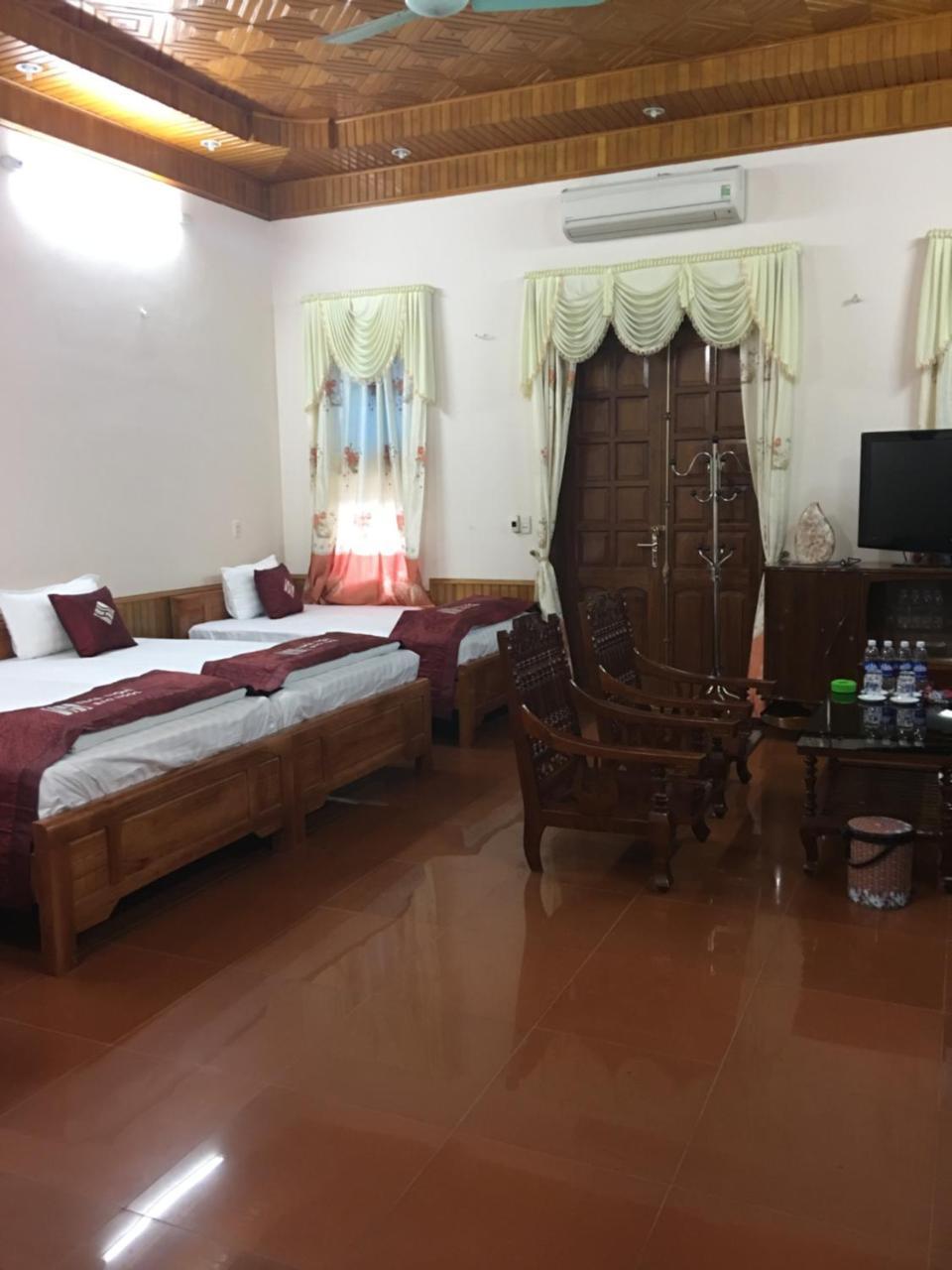 Bao Ngoc Hostel Ха Жианг Екстериор снимка