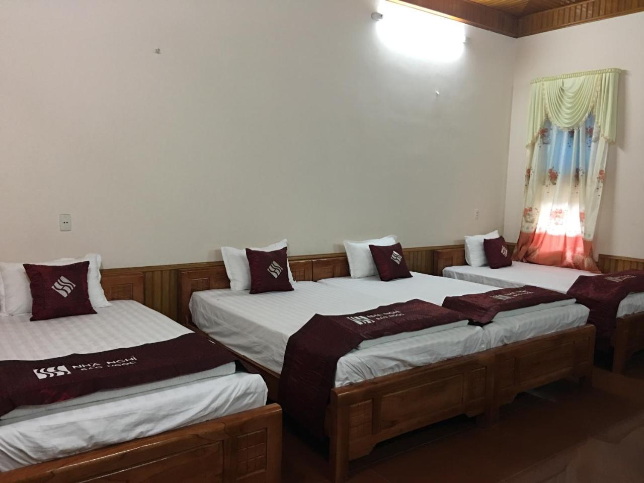 Bao Ngoc Hostel Ха Жианг Екстериор снимка