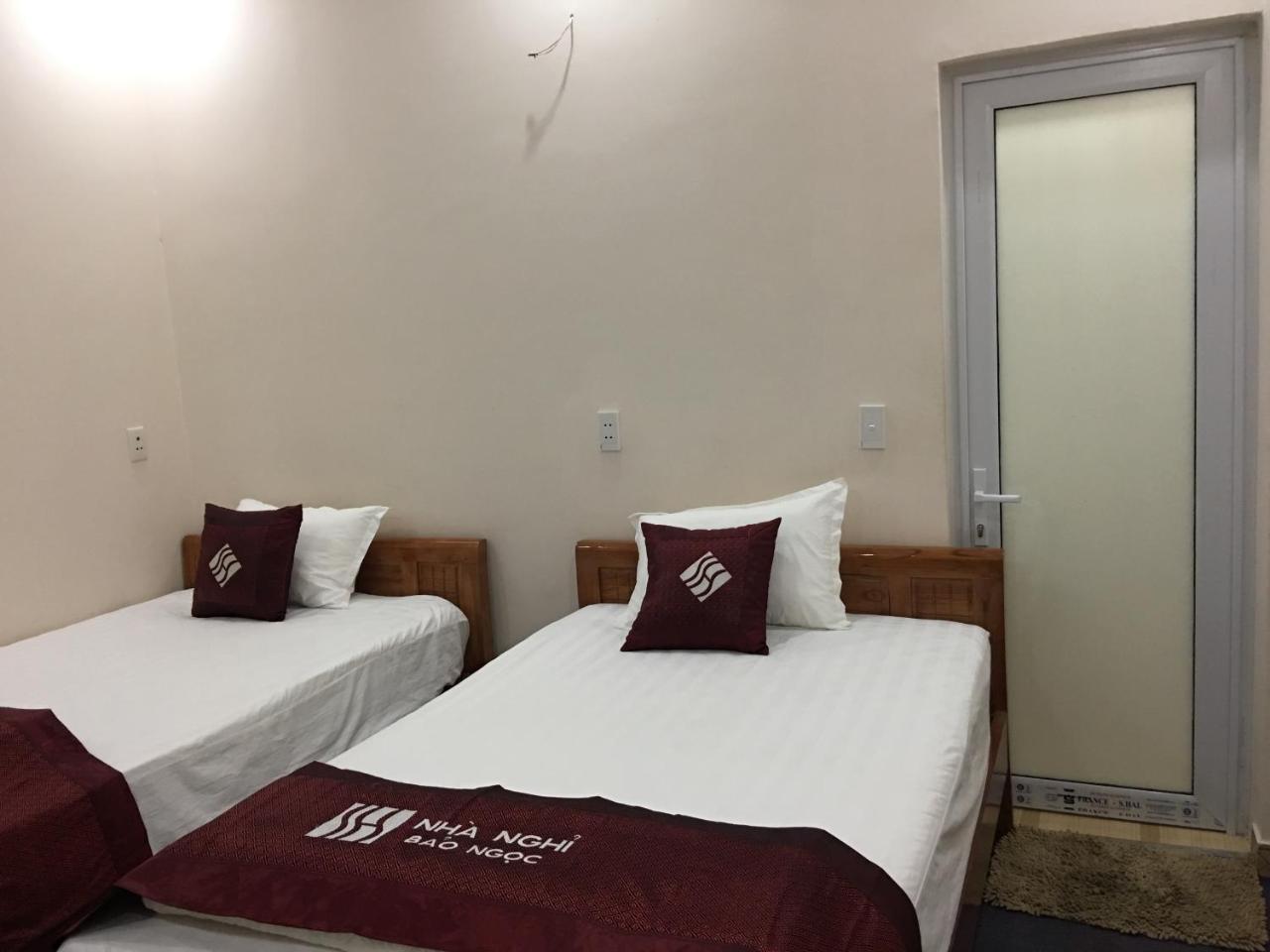 Bao Ngoc Hostel Ха Жианг Екстериор снимка